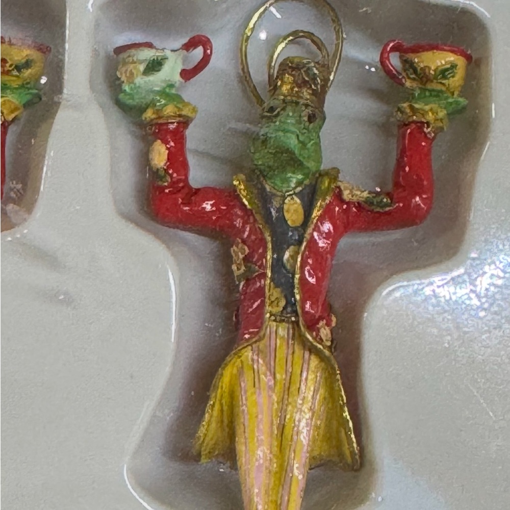 SIL VESTRI PLACE CARD HOLDERS